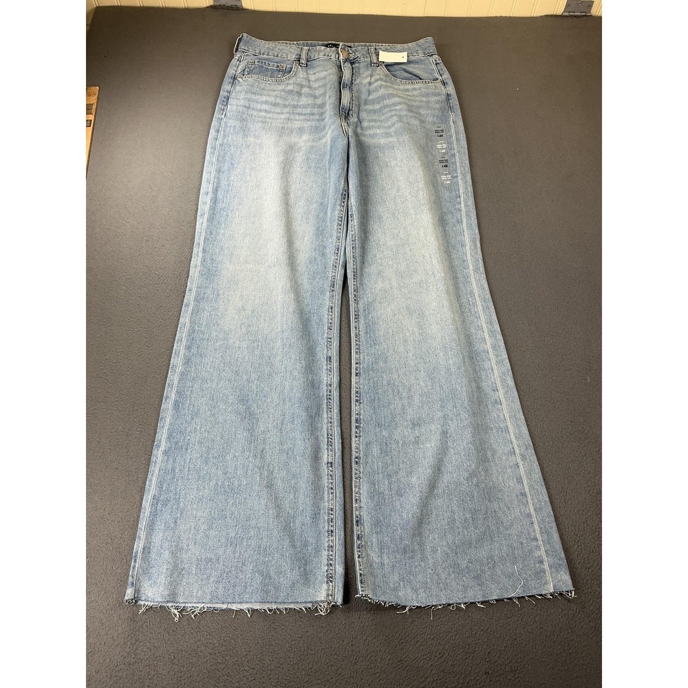 Aéropostale Jeans Womens 14 Blue Light Wash High Rise Wide Leg Frayed Hem new